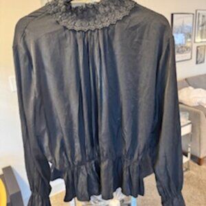 DO+BE Blouse -- long sleeve, high neck